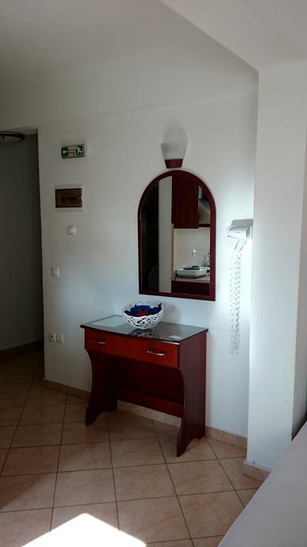 Ferienwohnung Petrino Sarti Zimmer foto