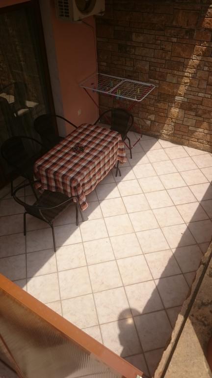Ferienwohnung Petrino Sarti Exterior foto